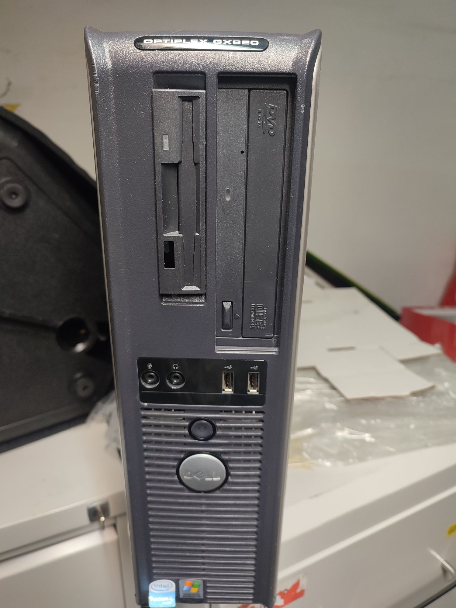 Desktop DELL optiplex GX 620 cu sistem Windows 7 si windows 10pro lice