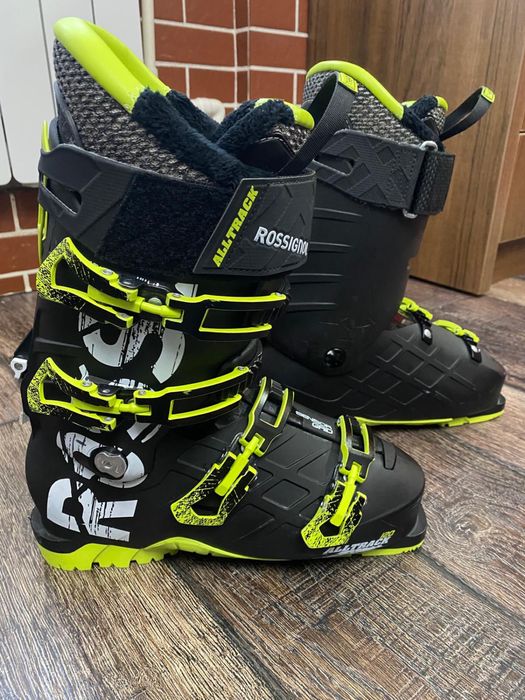 Clapari Rossignol marime 26,5.