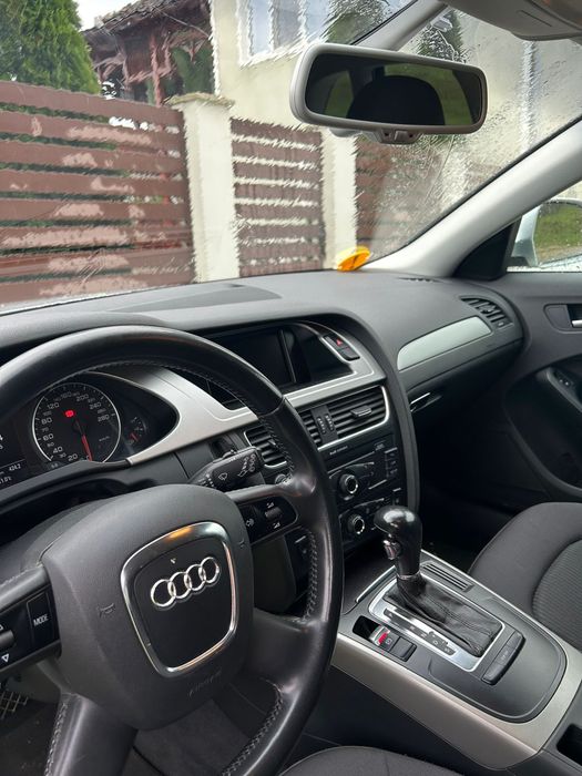Audi A4, automata