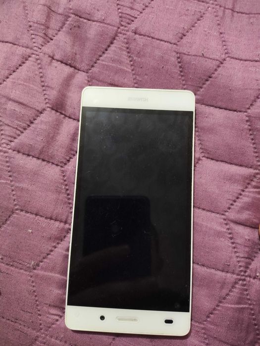 4 работещи телефона