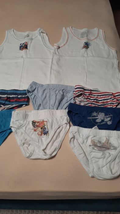 Lot lenjerie baieti 3-4 ani