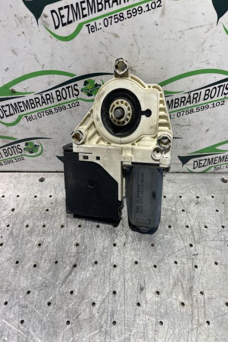 Motoras macara geam fata stanga 1K0 959 793 C 1K0 959 793 C 1K0 959 7