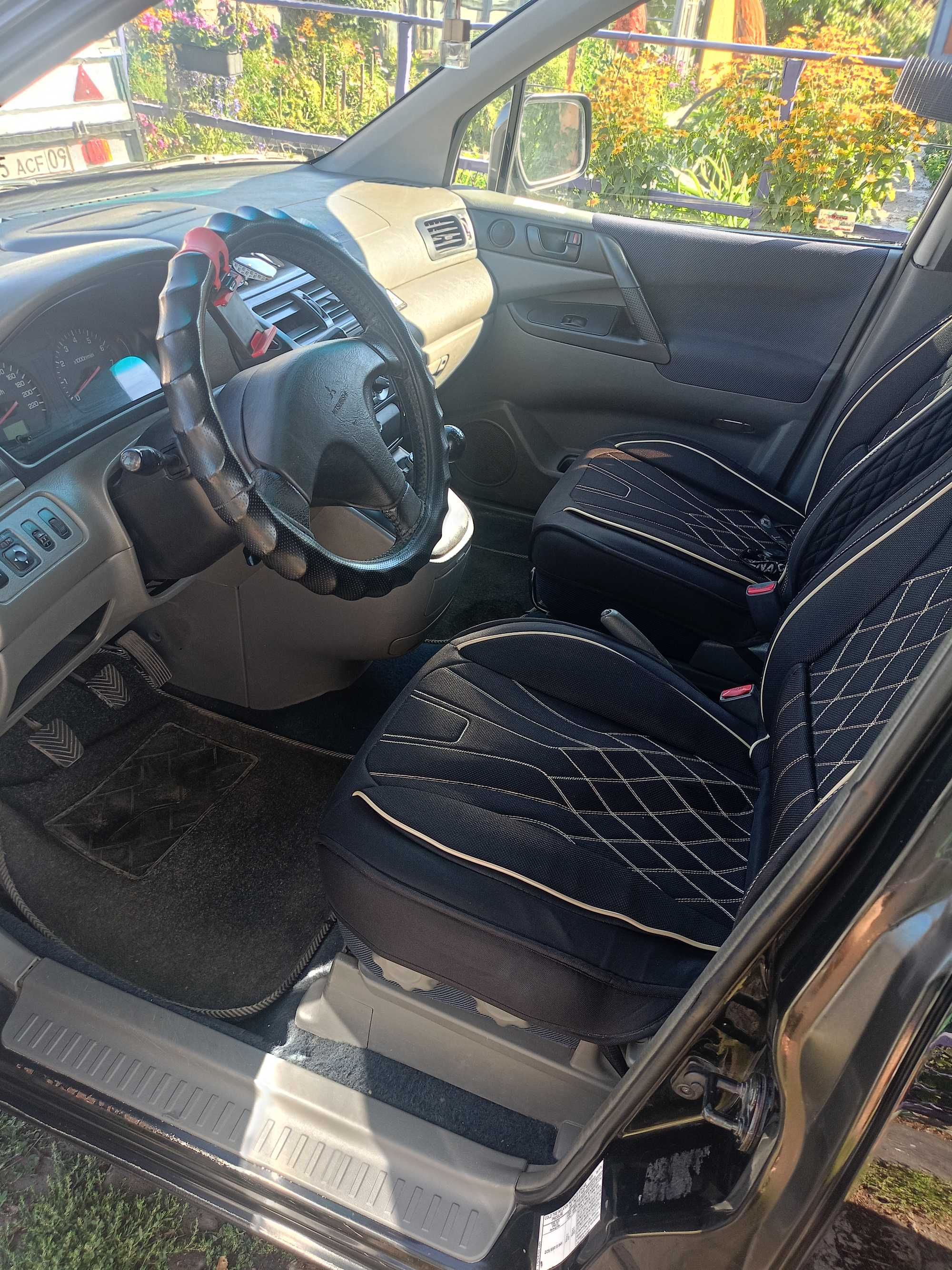 Продается Mitsubishi Space Runner
