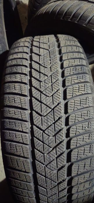 Зимни гуми Pirelli