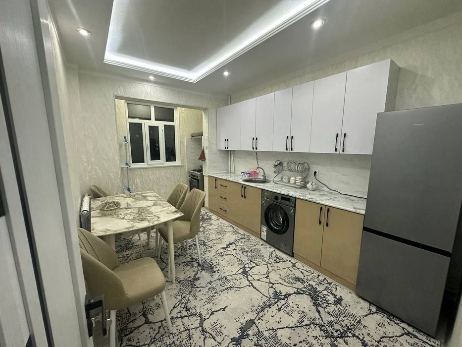 Chilonzor metro yaqnida arenda