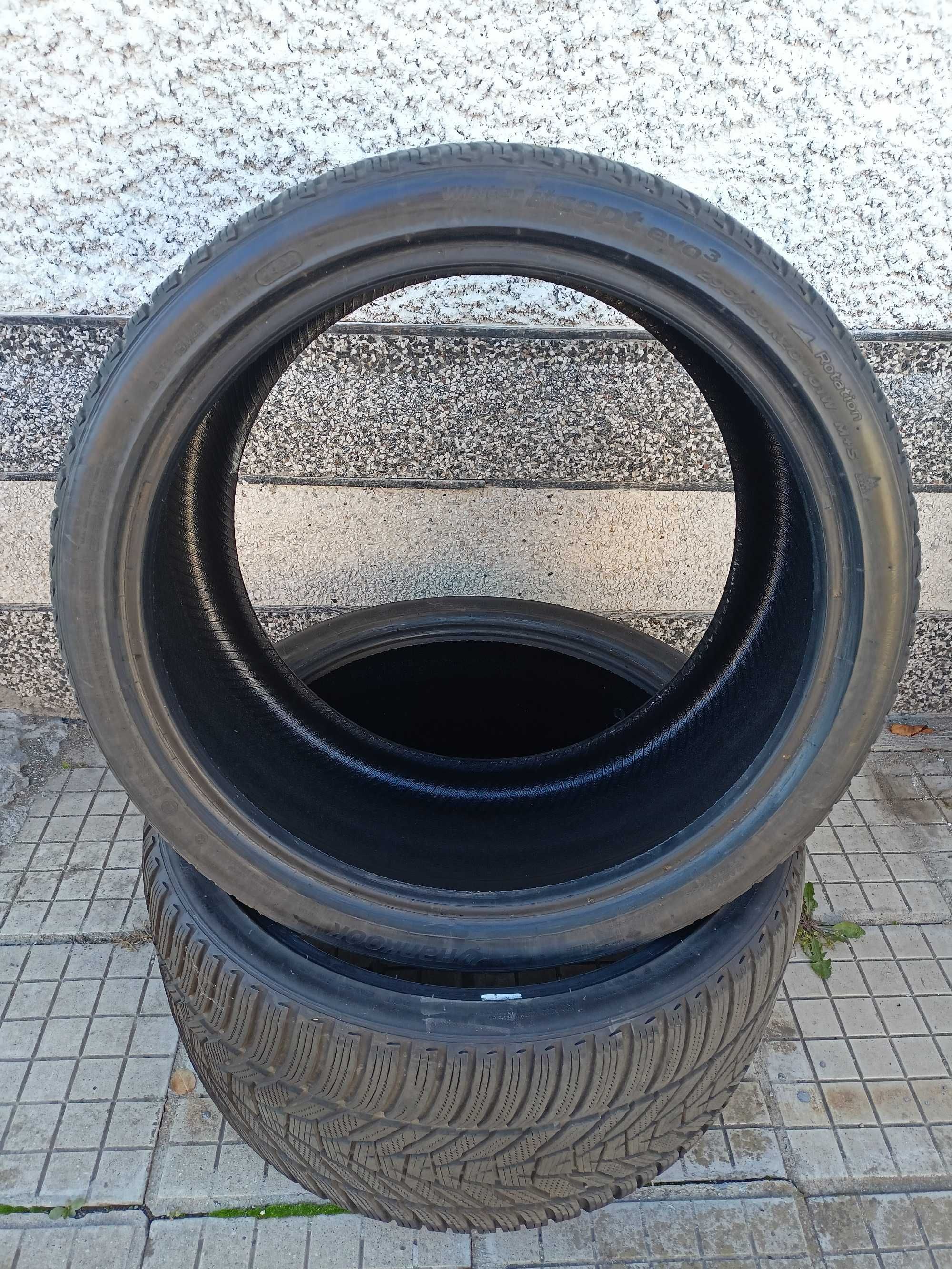 295 30 20 Hankook зимни 2 бр.