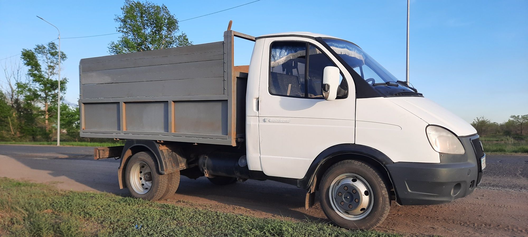 Продам газель самосвал