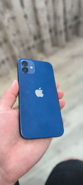 iPhone 12 синего цвета. 128гб