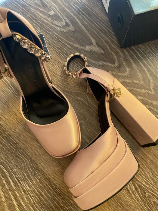 туфли Versace нежно розовый