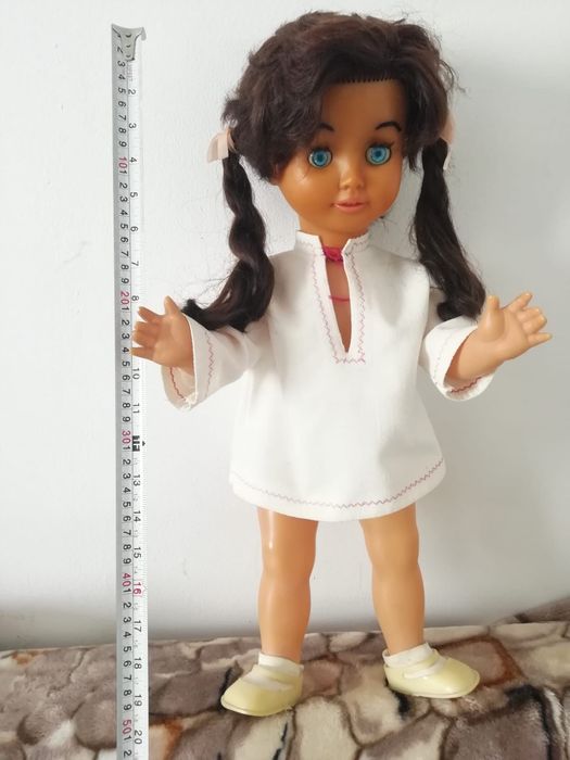 Papusa Aradeanca (de colectie)