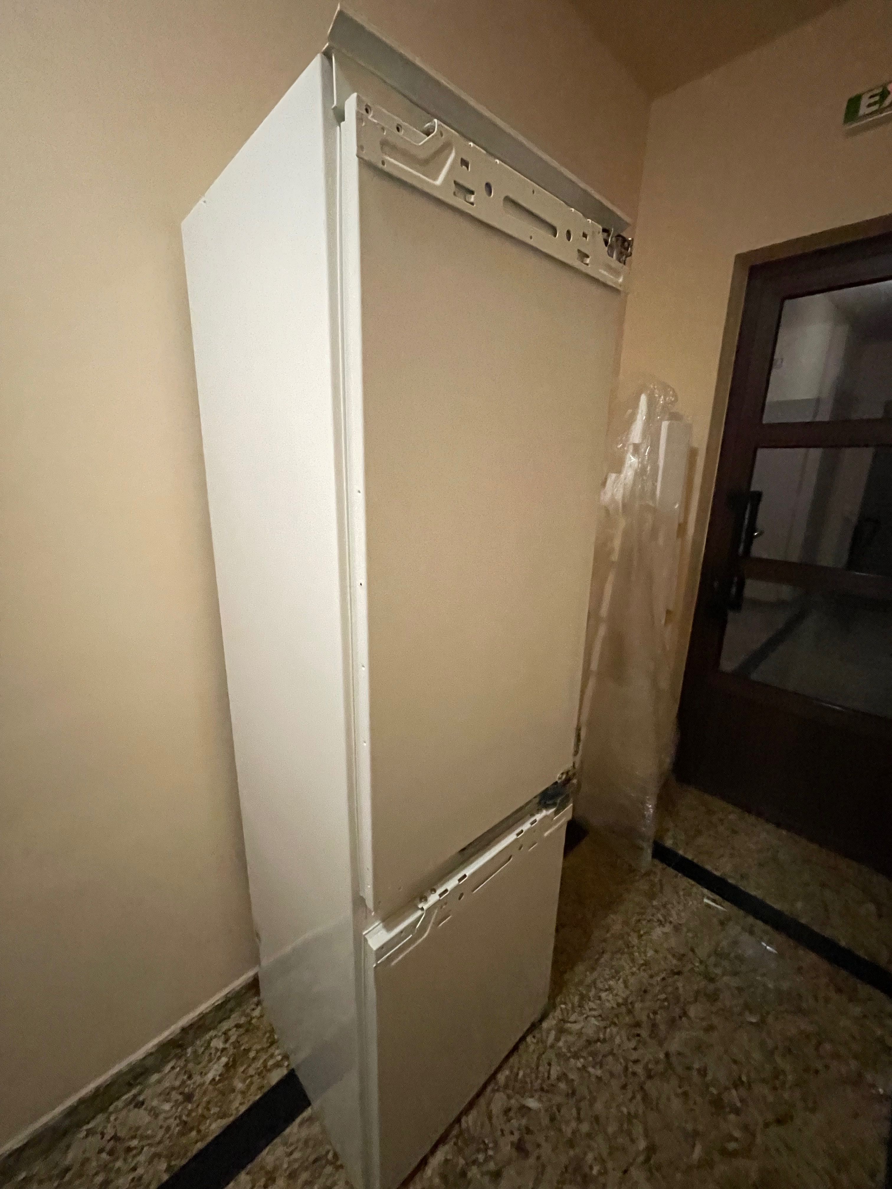 Хладилник с фризер Miele ,No Frost ,за вграждане