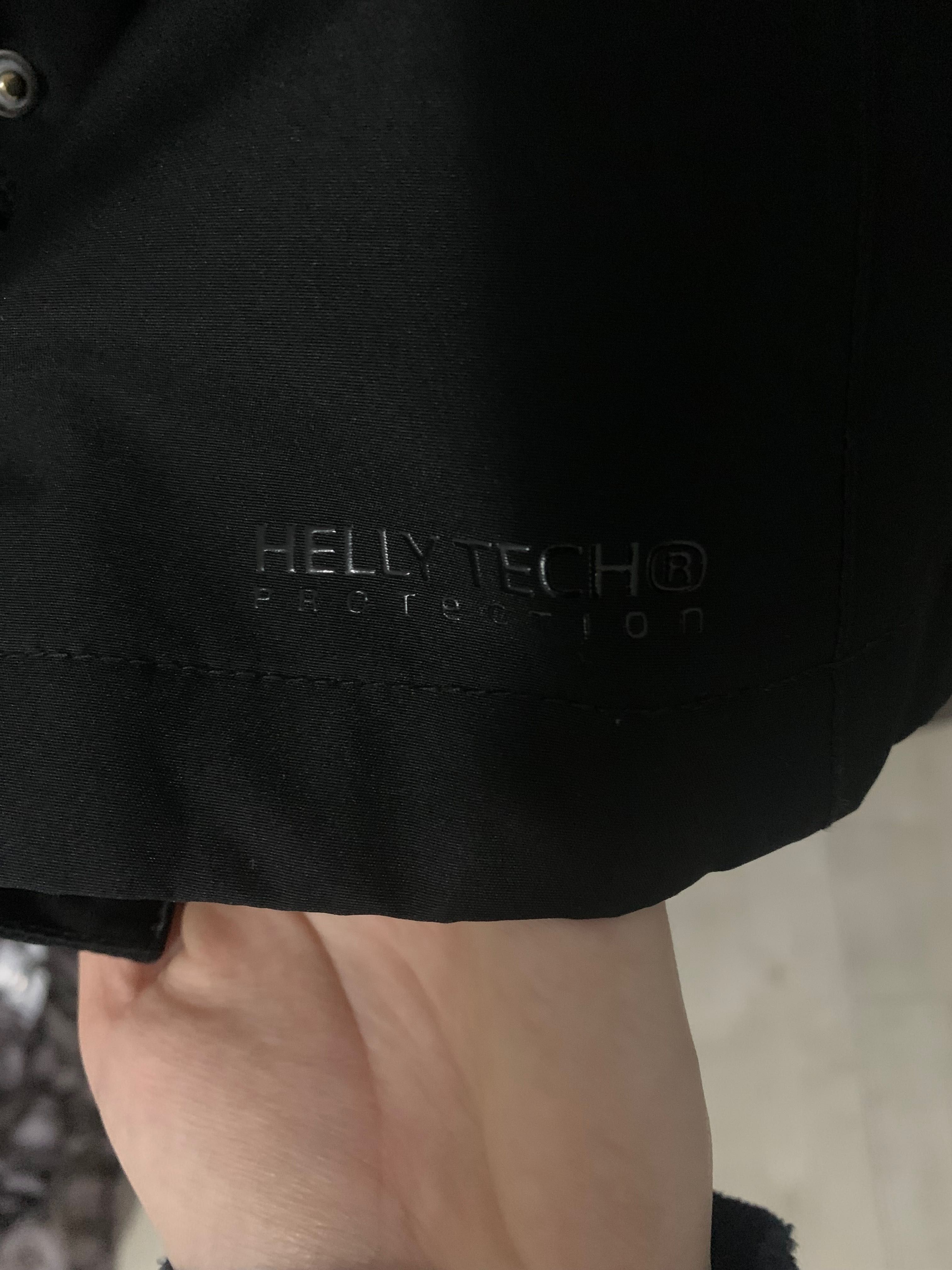Helly Hansen
Дамско Яке за дъжд Aden Черен Regular Fit