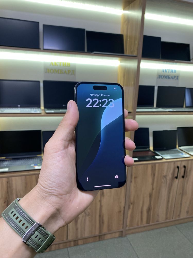 Apple iPhone 15
