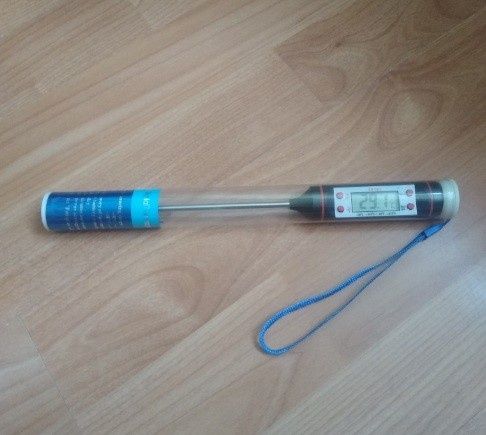 Termometru digital cu sonda pentru BBQ, Bucatarie si Patiserie - UK