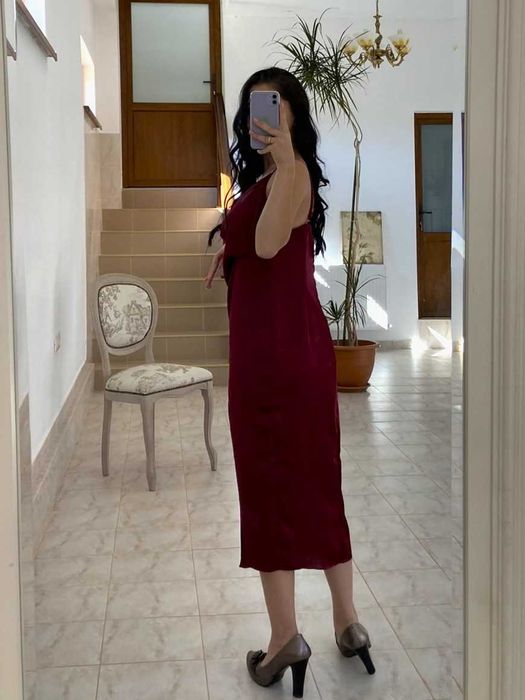 Rochie de ocazie din satin marimea M - cu eticheta - NEPURTATA