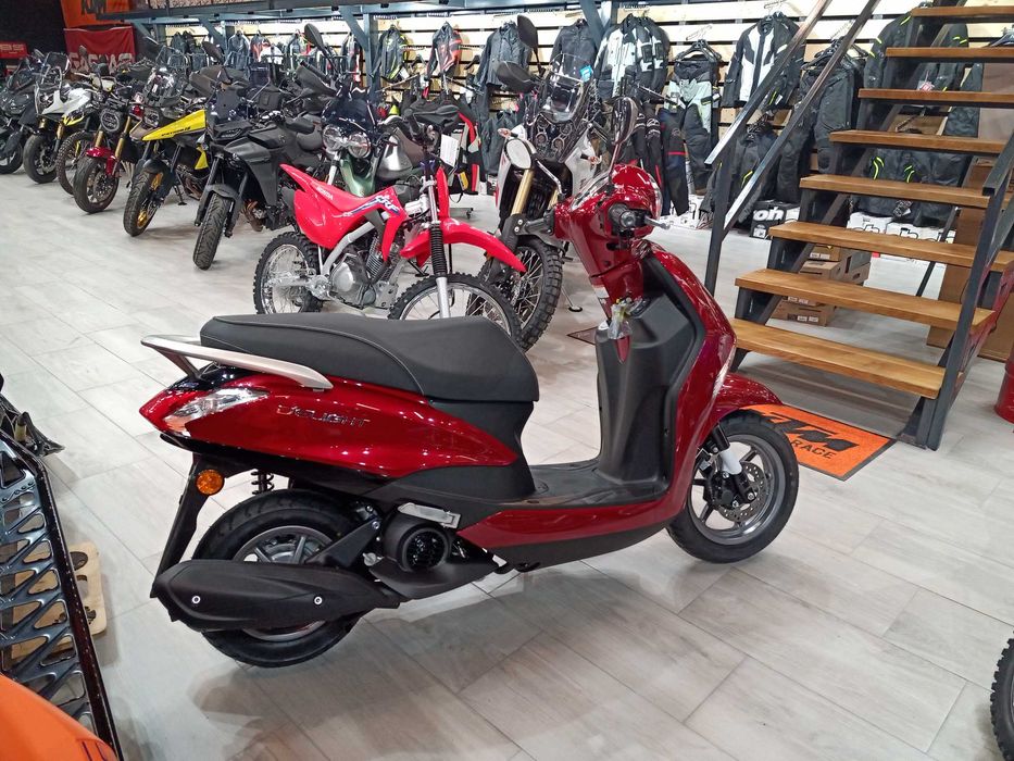 Yamaha Delight 125  nou-se conduce cu B - in stoc EST BIKE Campina