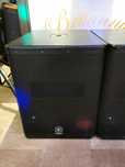 Subwoofer activ Yamaha DXS 15, 2 buc 650w rms 132 SPL