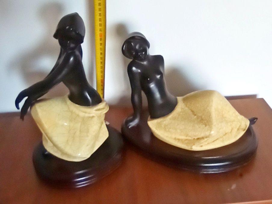 Pereche de statuete ceramica glazurata