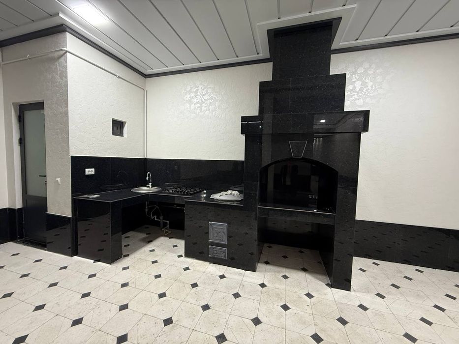 Новый 2-этажный дом 2 сотки, 5 комнат, 2 кухни, 4 санузла Заходи живи.