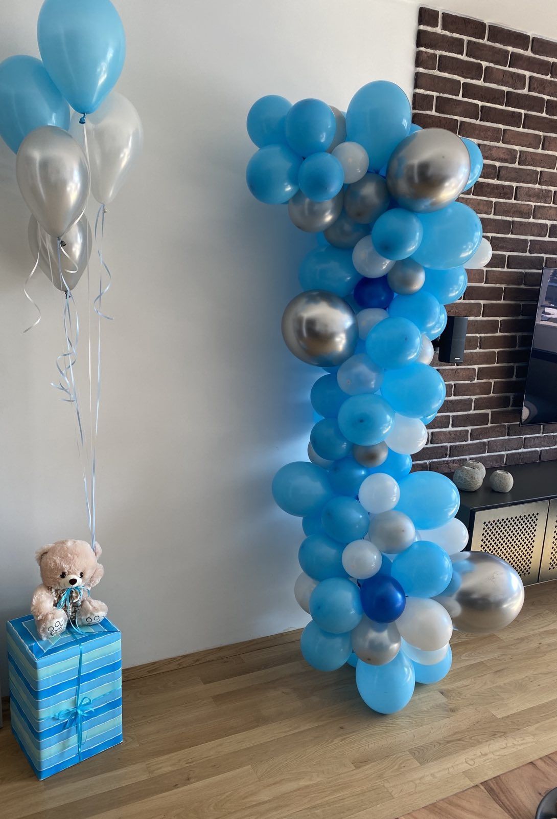 Балони с хелий,арка с балони,балонна декорация, балони за парти,доста