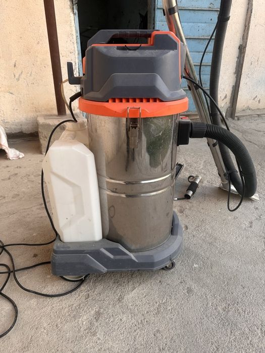 Пилесос сотилади мойка учун седина ювадиганлари хам бор сувга ишлайди