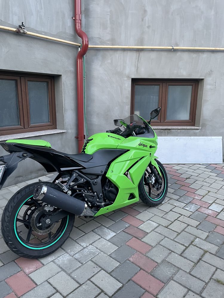 Kawasaki Ninja 250 IMPECABIL A2