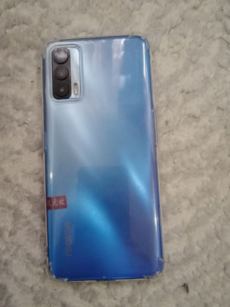 Телефон Realme v15 G5