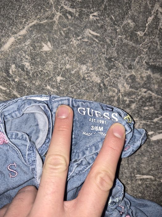 Лот лятни маркови дрешки за момиче 1- 3-6  месеца  Boss , Guess