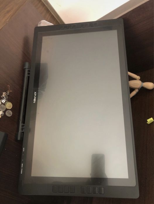 Tableta grafica cu ecran