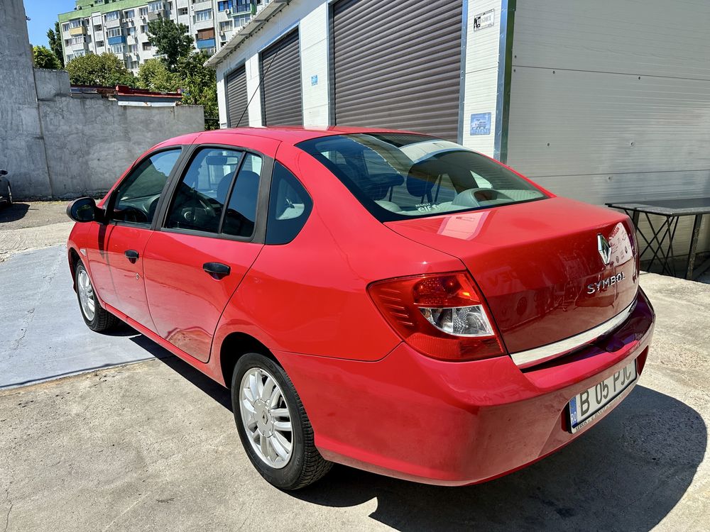 Clio Symbol ATENTIE 69.000 km Reali