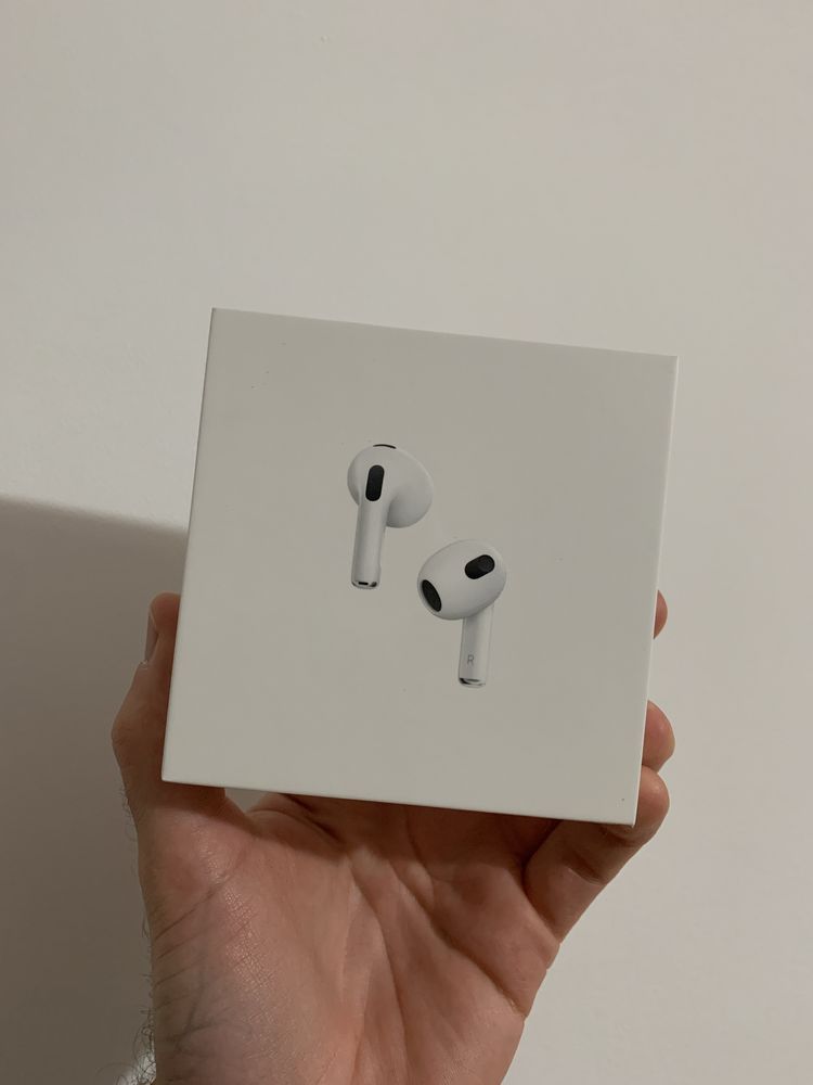 AirPods (3rd generation)