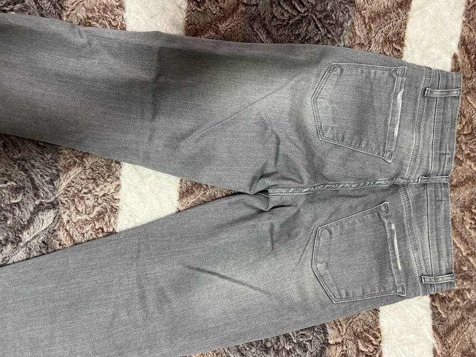 Джинсы скини в иделаьном состоянии