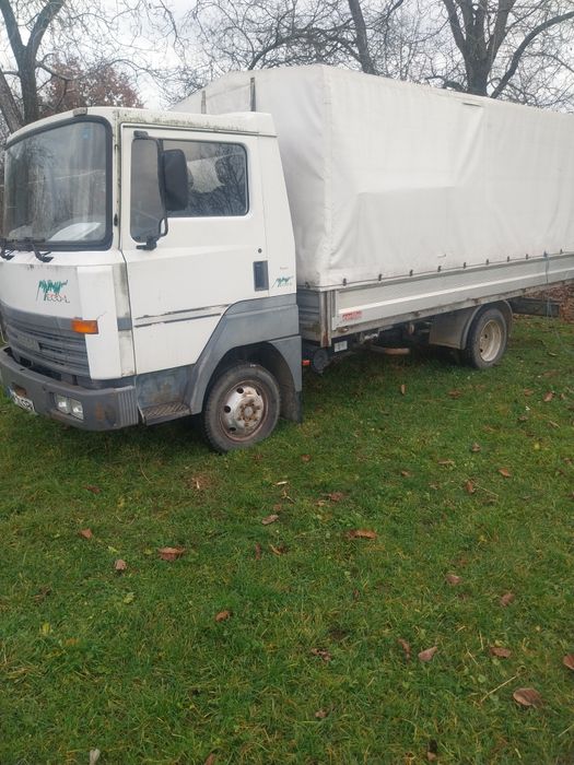 Vând nissan 3000 diesel