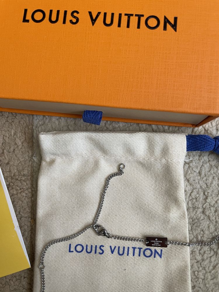 Lanț Louis Vuitton