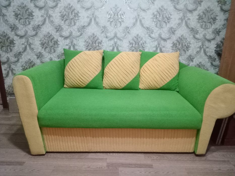 Детский диванчик