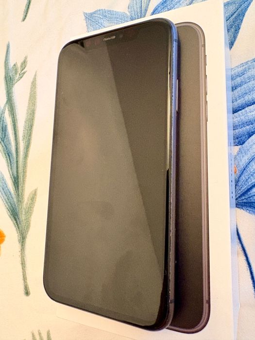Vand iPhone 11 64GB