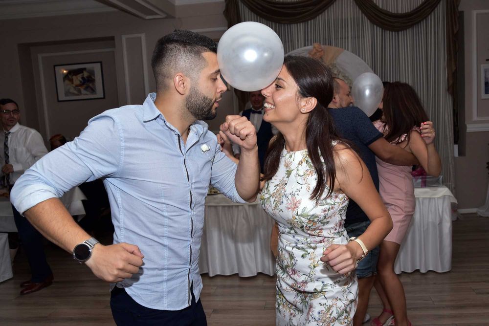 Фотограф и видео заснемане на сватба , бал, кръщене , София,Пловдив.