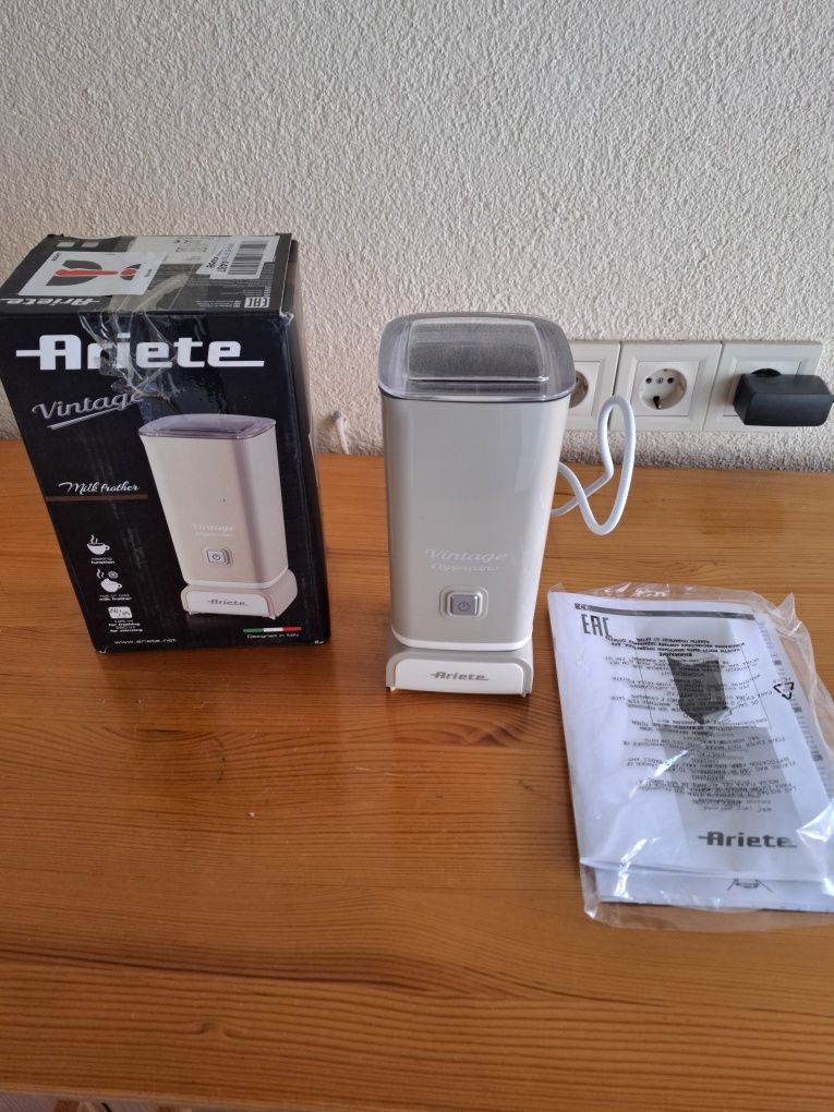 Ariete Vintage пенообразувател за мляко, 0.250мл,500w
