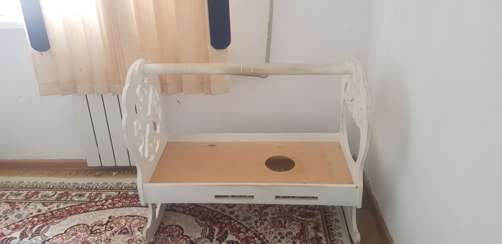 Бесик б.у.жаксы куйде,копшыгы,корпелеры,жиптеры жок,арзан 9000т срочно