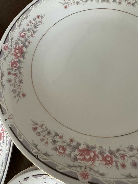 Набор тарелок производство Япония