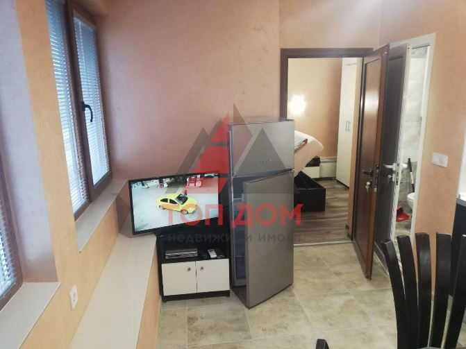 Дава се под наем Двустаен апартамент в Варна, Колхозен пазар - 50 кв.м за 397.8 € - Снимка #2