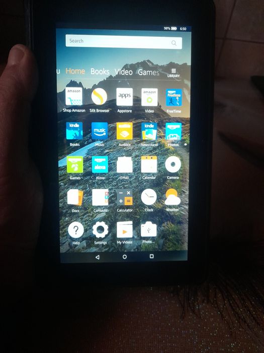 Vind amazon fire generația 5 cu peste 2300 de cărți în limba română
