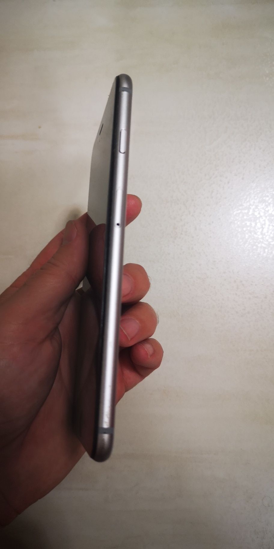Iphone 6 с четири протектора