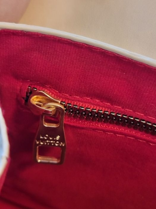 Geanta dama nefolosita