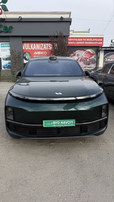 Li L9 max 2023й яшил