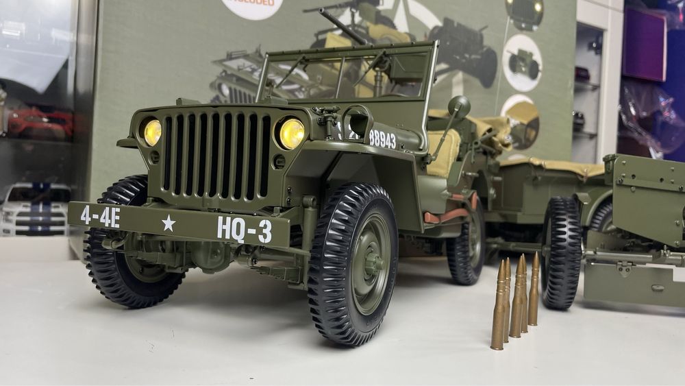 Macheta 1:8 - Jeep Willys - IXO Collections