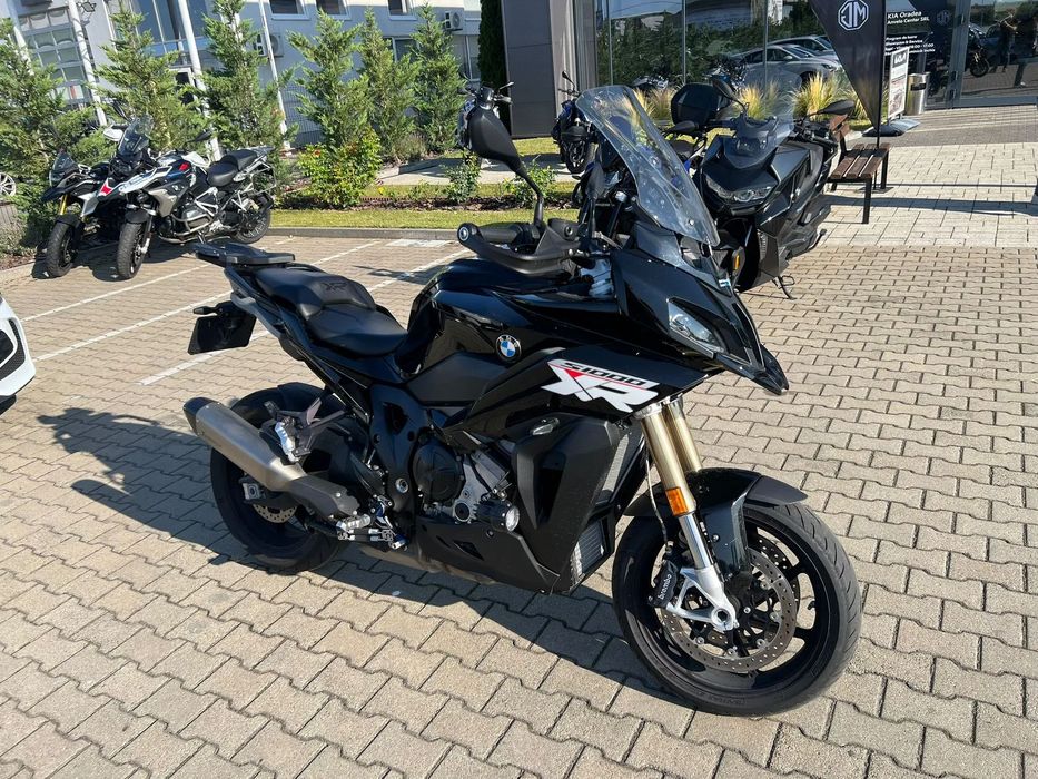 BMW S1000XR