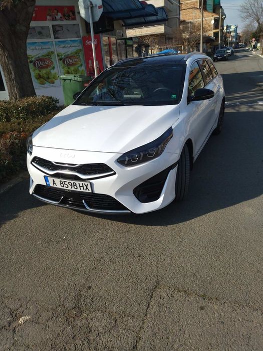 КIA ceed GTline 2022г 1.5 бензин