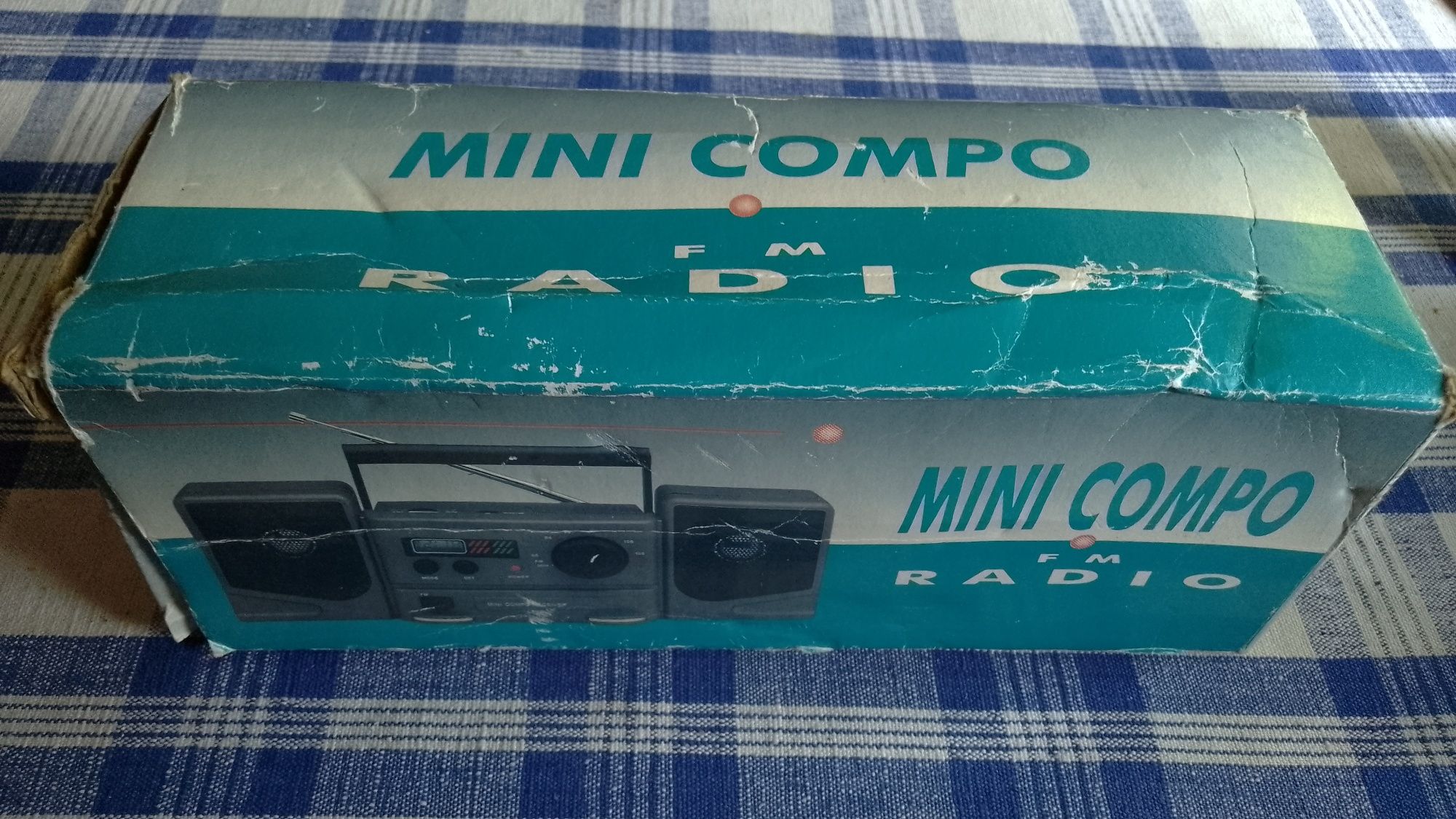 Radio mini portabil stereo FM