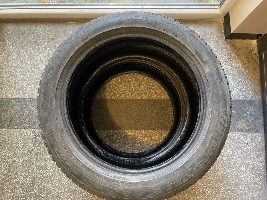 Зимни гуми 225/50/17 DUNLOP winter sport 5